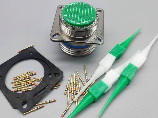 Military Connector vs Industrial Connector: What Is the Real Difference?